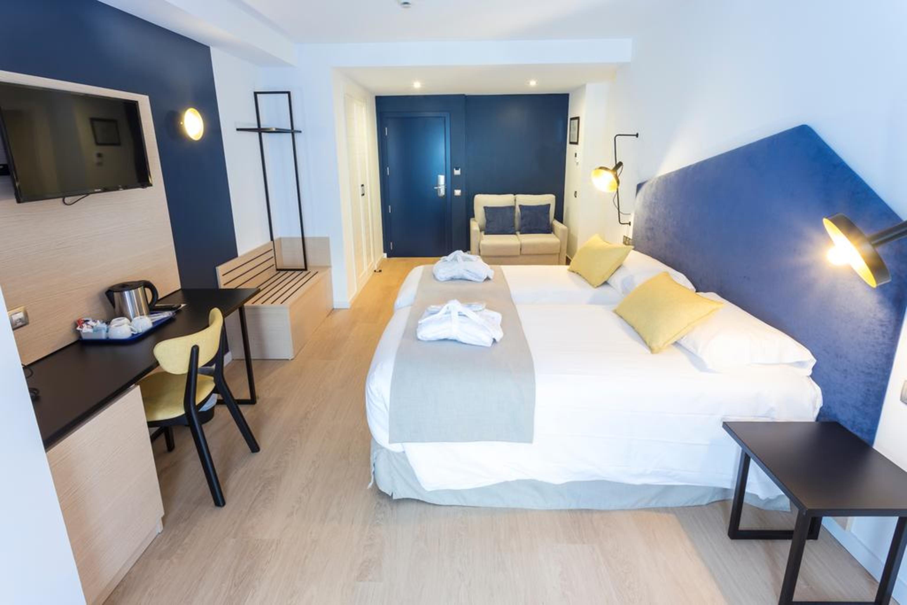 Aj Hotel And Spa カニーリョ エクステリア 写真